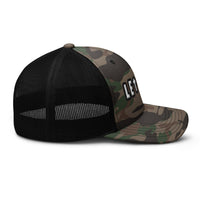LET GOD: Camouflage trucker hat